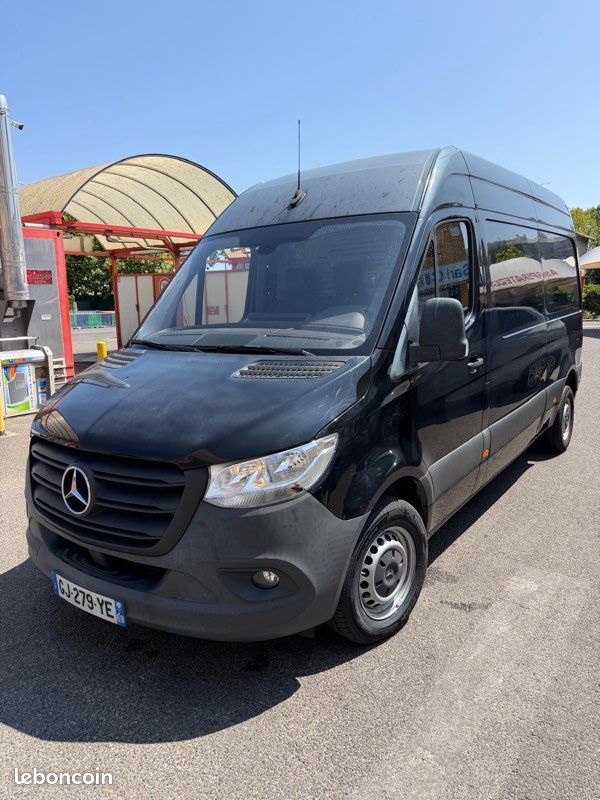 Mercedes sprinter 215 CDI 150cv 130 000km année 2022 (image 1)