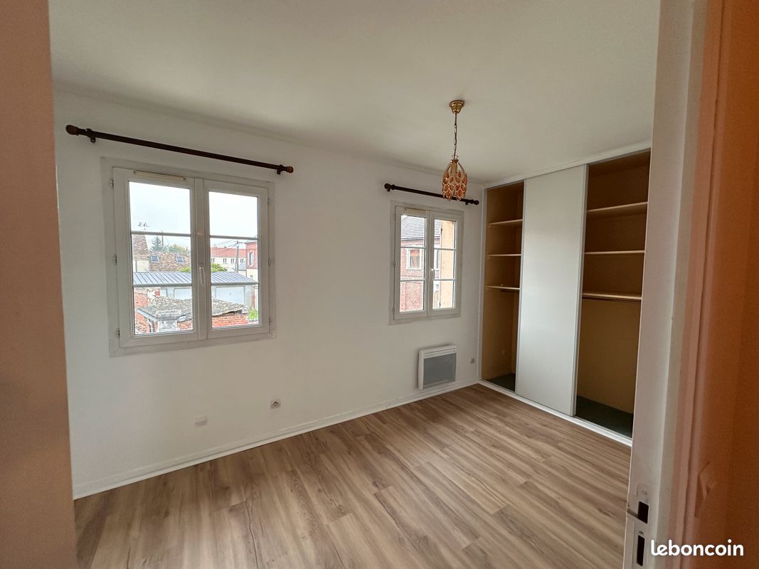Maison 3 pièces 64 m² · à Rochy-Condé · 64 m² · 700 €/mois
