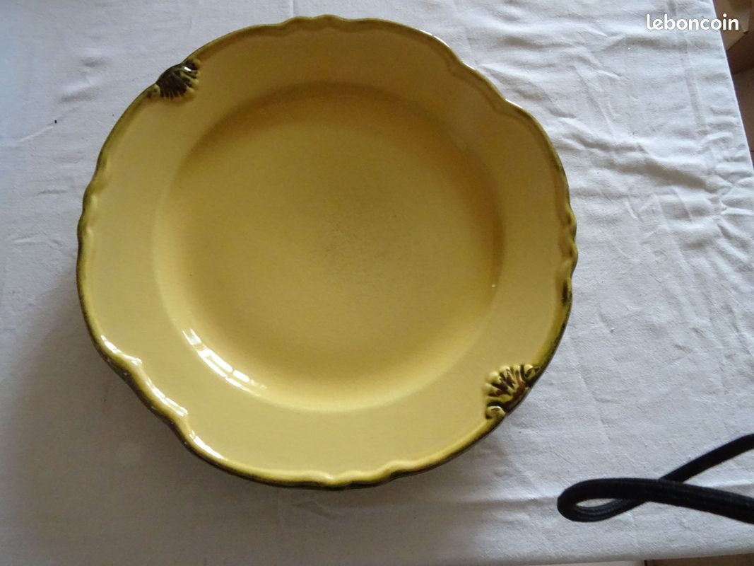 2 grands plats (image 2)