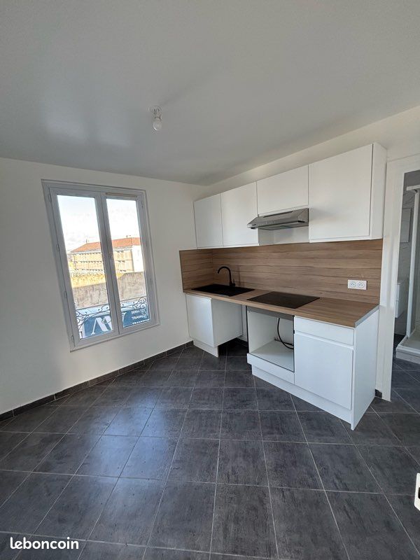 Appartement a louer poissy - 2 pièce(s) - 45 m2 - Surfyn