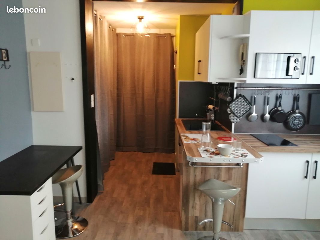 Appartement 1 pièce 19 m² · à Niort · 19 m² · 450 €/mois