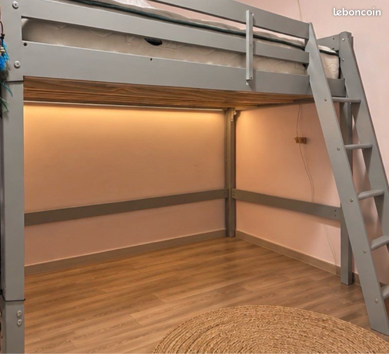 Lit mezzanine gris 140x190 – échelle réversible – idéal chambre ado (image 1)