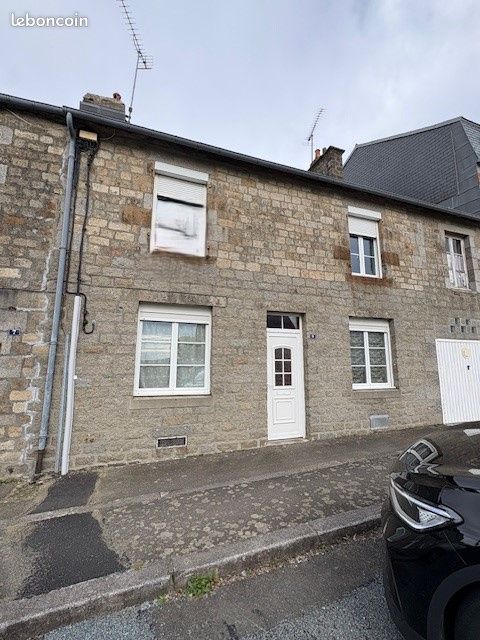 Maison 5 pièces 132 m² · à Sourdeval · 132 m² · 126 000 €