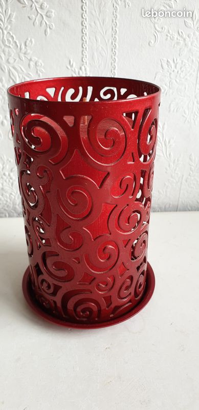 Bougie neuve decorative haute de 14,5 cm (image 2)