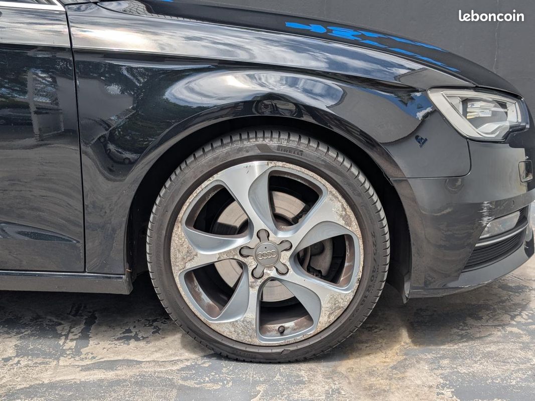AUDI A3 1.8 TFSI 180ch BVA Tronic 7 8V Ambition Luxe (image 9)