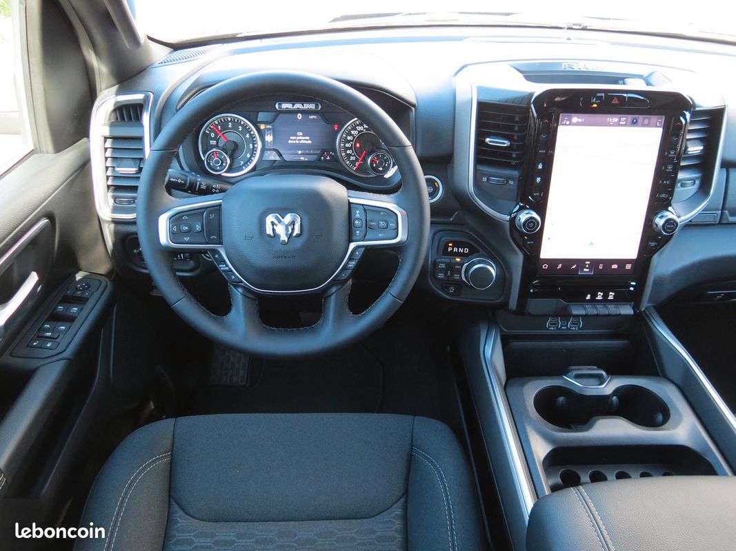Dodge Ram 1500 Big Horn 4x4 2026 (image 3)