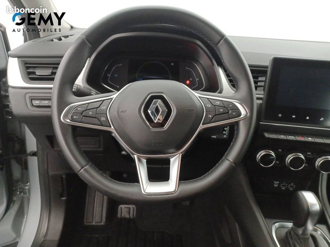 RENAULT Captur E-Tech 145 - 21 Business (image 13)