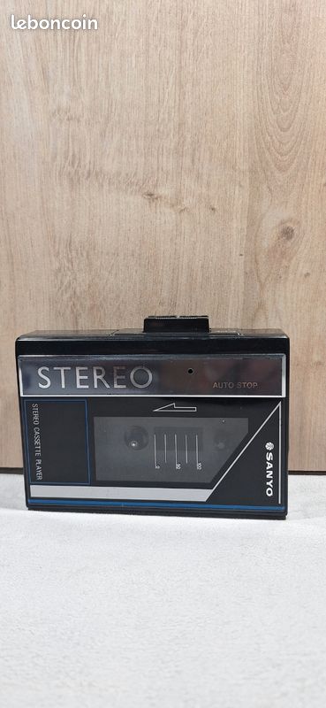 Lots Walkman cassettes-K7 vintage avec écouteurs neufs (image 2)