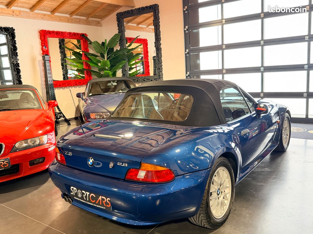 BMW Z3 2.8 6 Cylindres 193cv Phase 2 "PACK M" Bleu Topaze / Sièges Sport M Cuir Noir 01/2000 Seulement 90.000 km "ÉTAT NEUF" *LIVRAISON POSSIBLE (image 4)