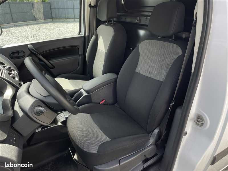 Renault Kangoo II EXPRESS 1.5 BlueDCI 80CH EXTRA R-LINK 5CV (image 8)