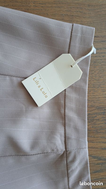 Jupe Rayures Beige Et Blanc Chemins Blancs - Taille 40 - 33% Lin - Occasion Très Bon état