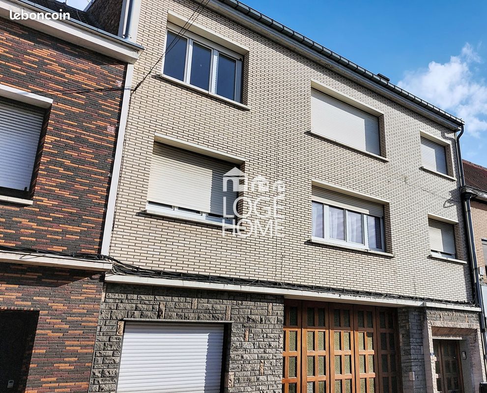 Immeuble 217 m² · à Hénin-Beaumont · 217 m² · 169 000 €