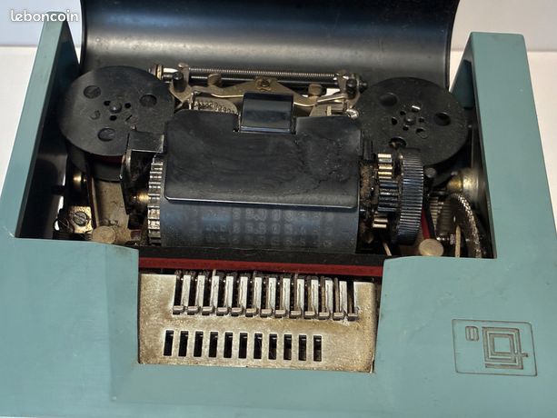 Calculatrice Mécanique Vintage Olivetti - Professionnelle - Fonctionne