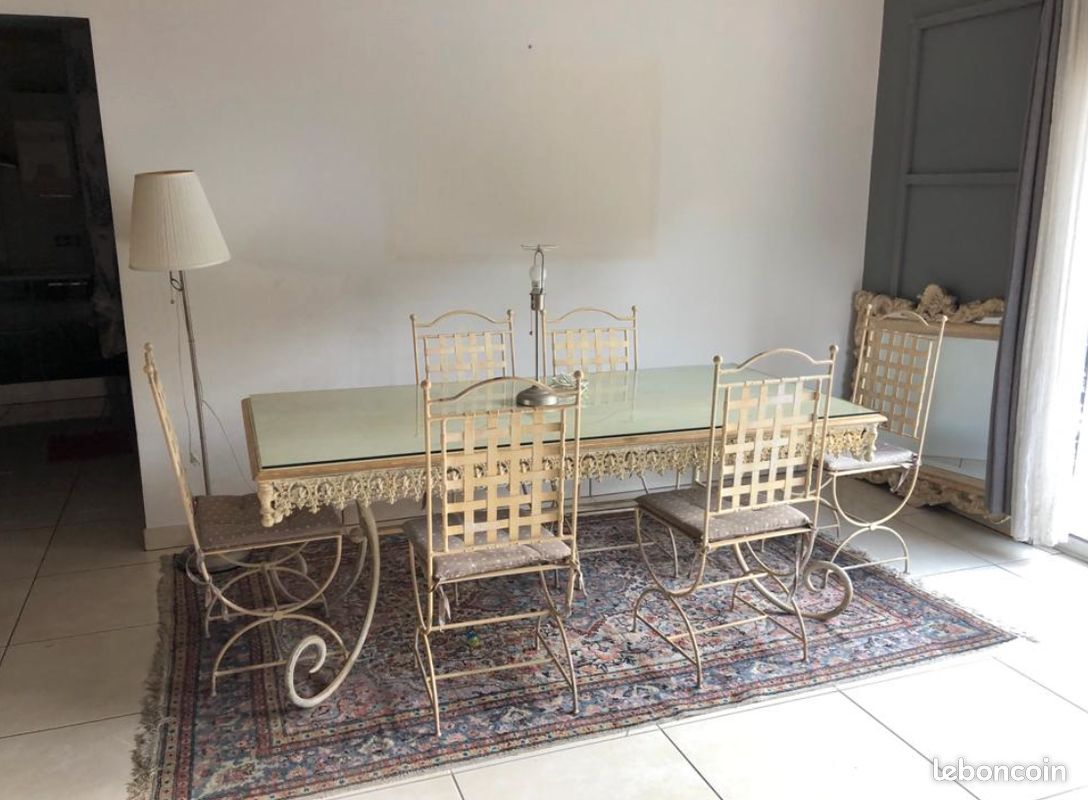 Vend table de salon en fer forgé + 6 chaises, parfait état (image 1)