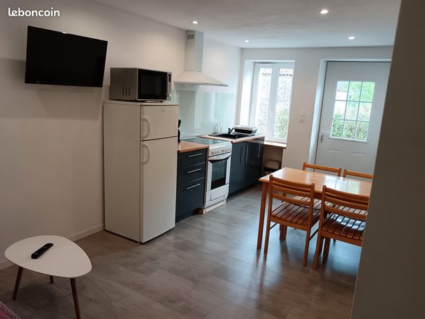 Chambre dans maison indépendante proche lycée de briacé