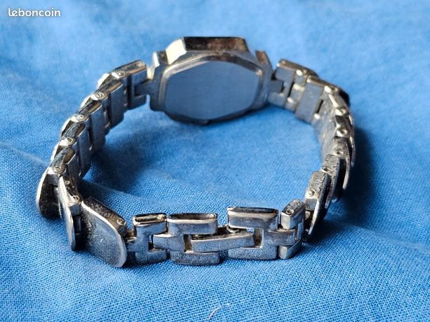 Montres anciennes - Montre chronographe quartz gerard de Reaumont
