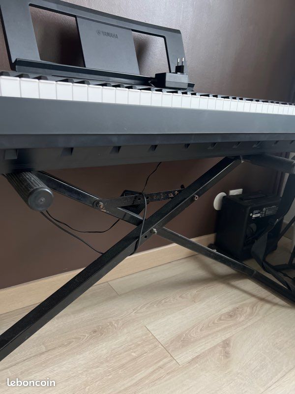 Piano Yamaha P45 piano (image 4)
