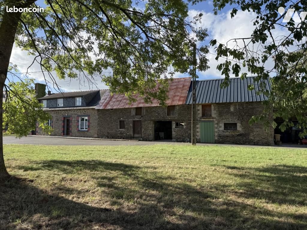 Maison 5 pièces 117 m² · à Plumieux · 117 m² · 85 040 €