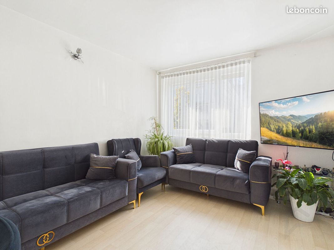 Appartement 3 pièces 56 m² · à Bagnolet · 56 m² · 300 000 €