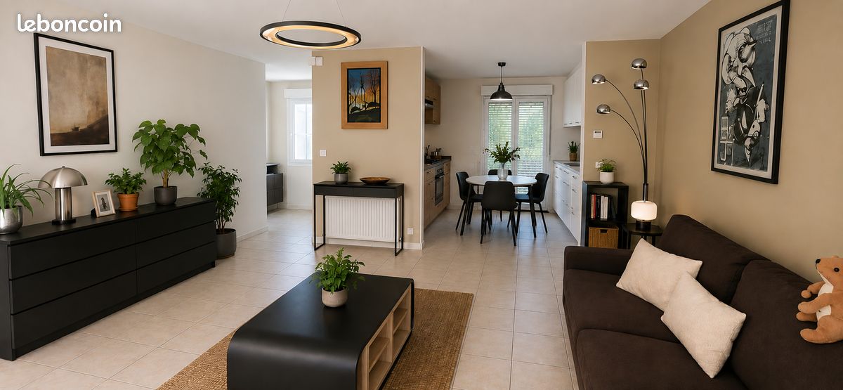 MAISON DE VILLE. 90 m2. Vénissieux centre (image 2)