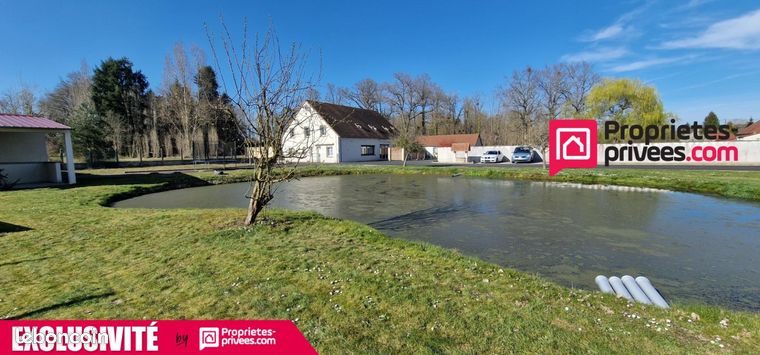 Maison 11 pièces 310 m²