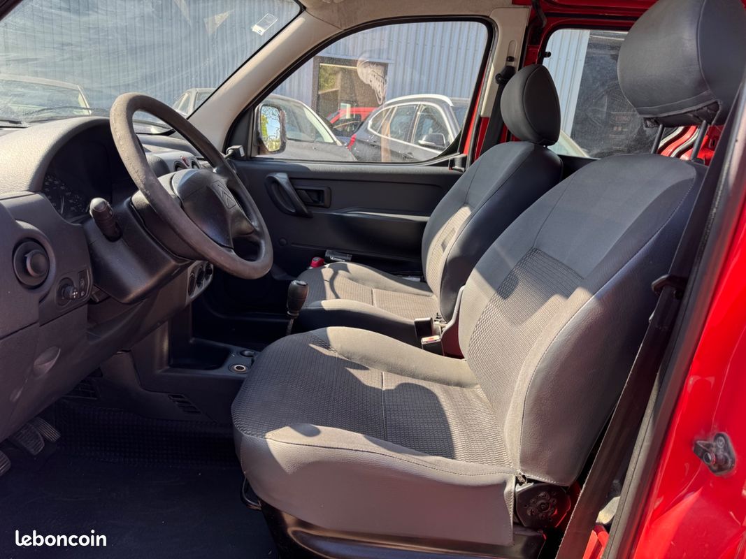 Citroen berlingo vu 1.6 hdi - distribution neuve (image 6)