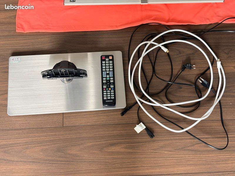 Téléviseur Samsung 32 pouces (image 3)