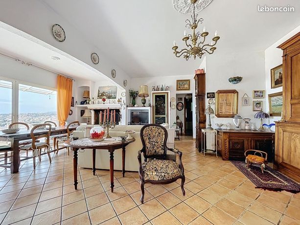 Maison 2 pièces 166 m² — 5