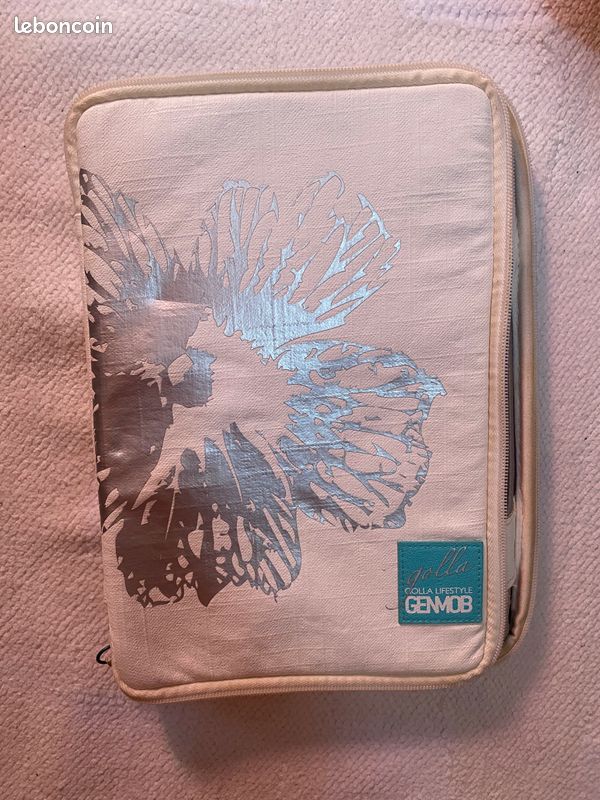 Housse de protection pour tablette (image 1)