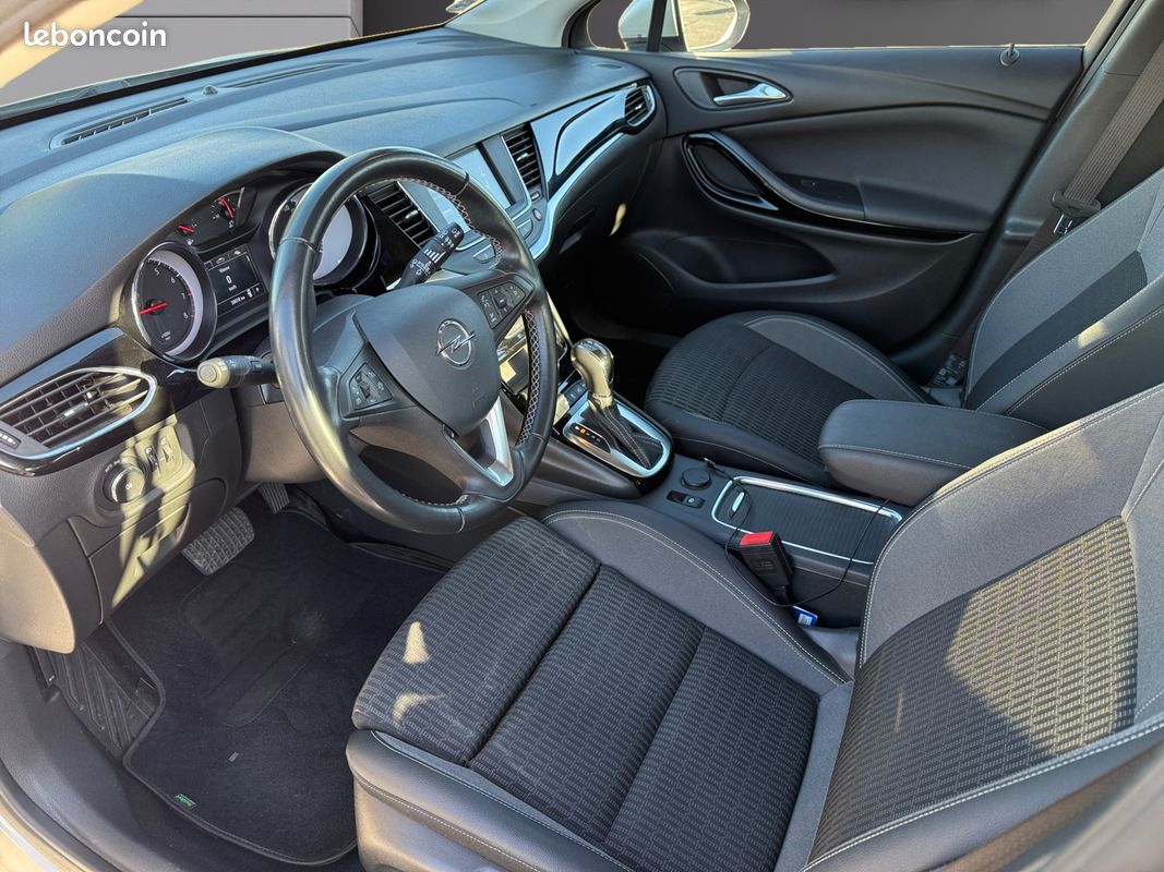 OPEL ASTRA 1.4i Turbo 145 CVT Ultimate / Caméra / CarPlay / Entretien Opel (image 9)