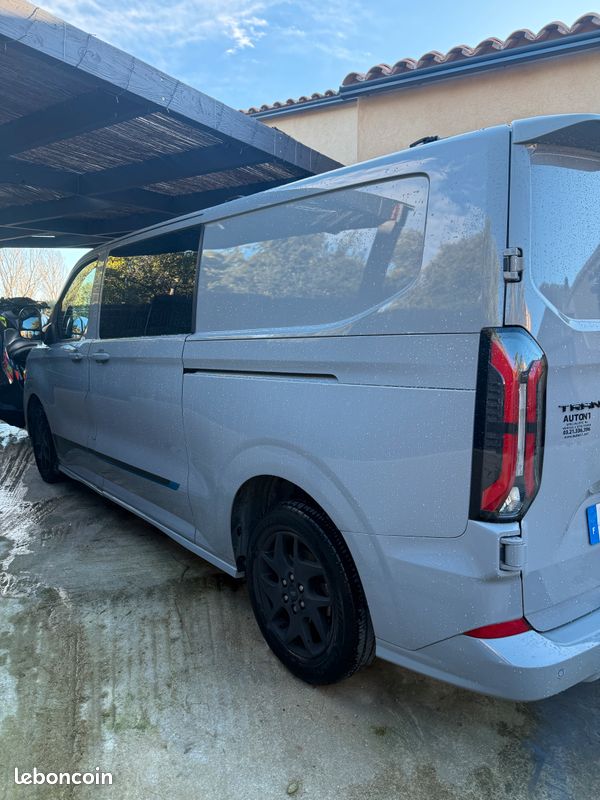 Ford custom transit (image 1)