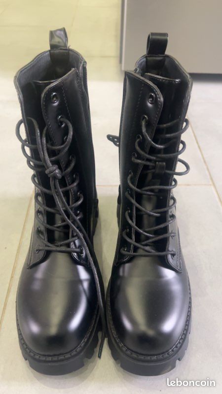 Bottes noires élégantes taille 40 (image 3)