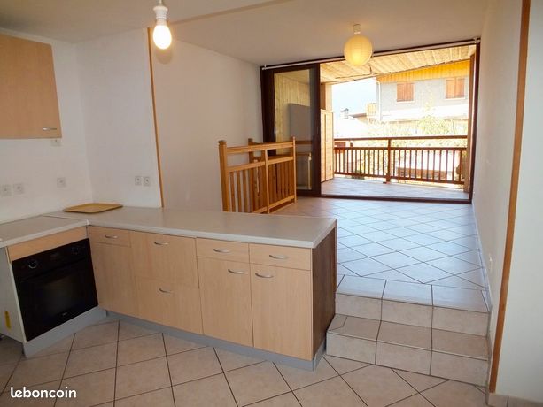 Appartement meublé à louer à l'année