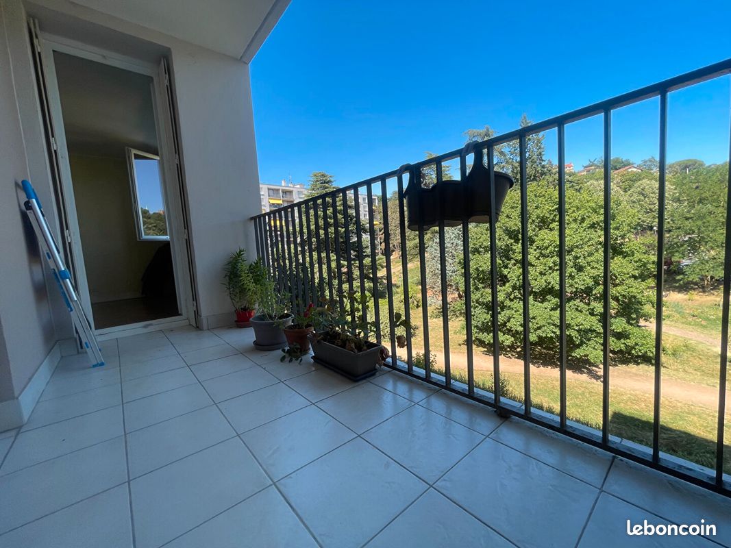 Appartement 3 pièces 58 m² · à Francheville · 58 m² · 820 €/mois