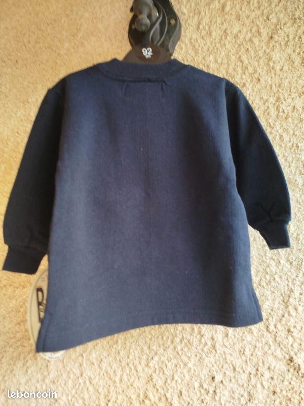 Sweat neuf avec étiquettes âge 2 ans (image 8)