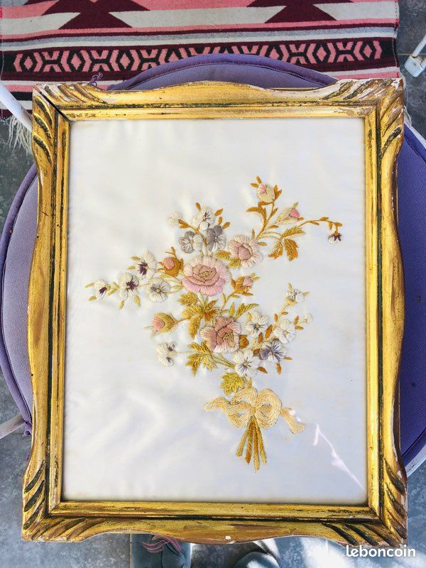 TABLEAUX ANCINE ’ D’UNE brodé de soie (image 1)