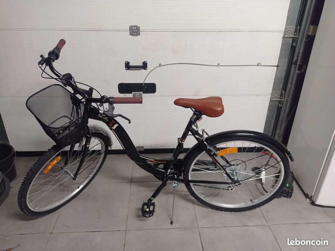 Vélotaf Fisiclass Demi-brûleur Femme - 28 Pouces - 9 Vitesses - Cadre Acier CrMo - 48 Cm - NEUF