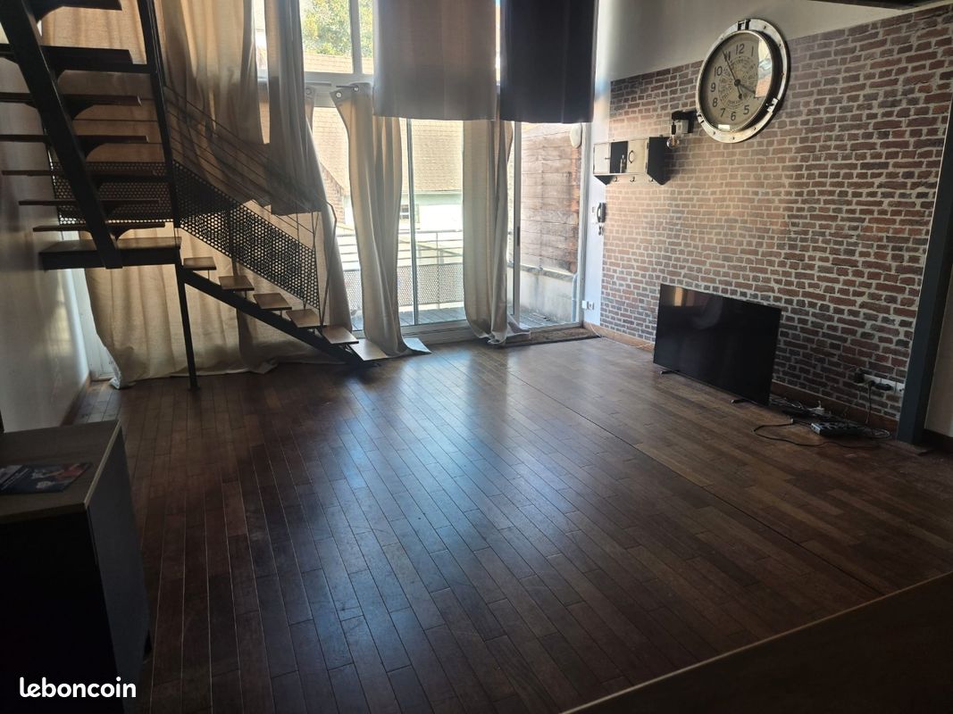 Appartement 2 pièces 60 m² · à Moulins · 60 m² · 700 €/mois