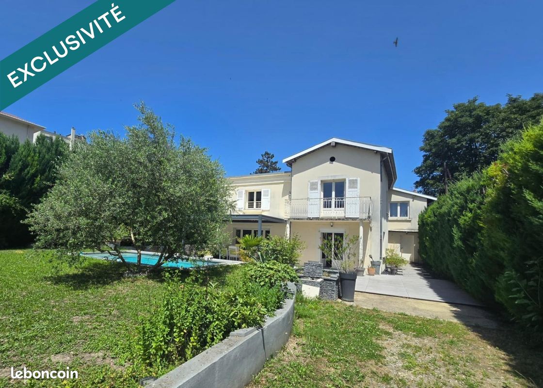 Maison 7 pièces 215 m² · à Vienne · 215 m² · 615 000 €