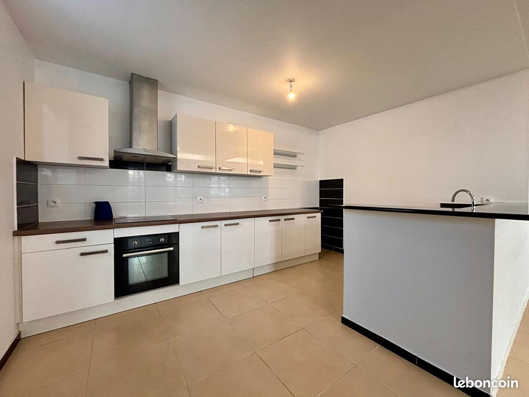 Maison a louer agen - 5 pièce(s) - 150 m2 - Surfyn