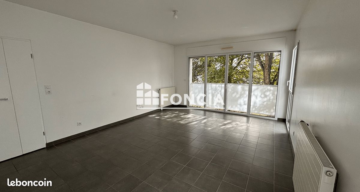 Appartement 4 pièces 101 m² · à Rennes · 101 m² · 958 €/mois