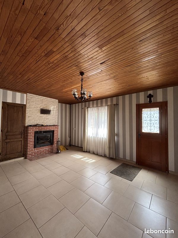 Maison 5 pièces 101 m² · à Ailly-sur-Noye · 101 m² · 165 000 €