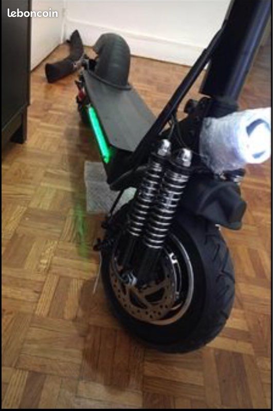 Trotinette électrique (image 8)