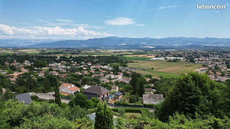 Villa 8 pièces 311 m²
