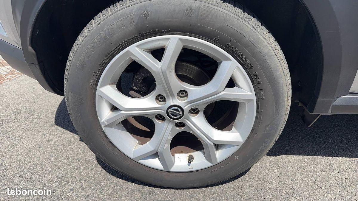 Nissan Juke II DIG-T 114 DCT7 N-Connecta 5p (image 22)