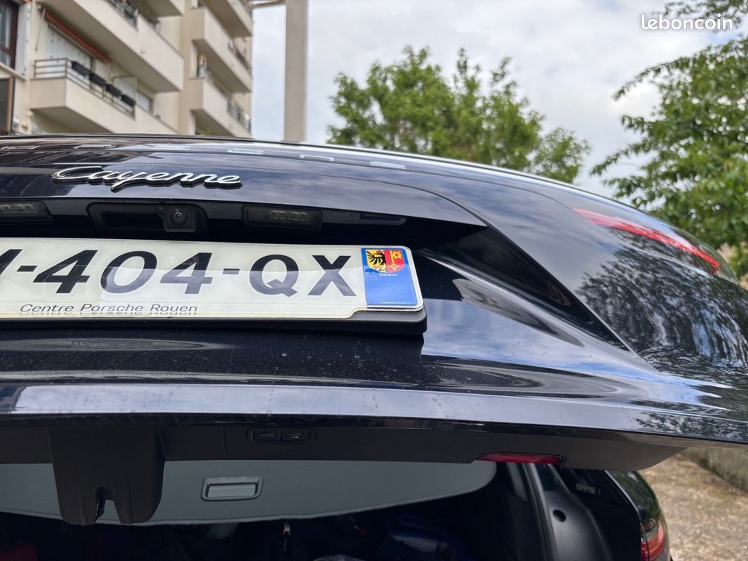 PORSCHE CAYENNE E-Hybrid 3.0 V6 462 ch Tiptronic BVA + Entretien PORSCHE Complet (image 17)