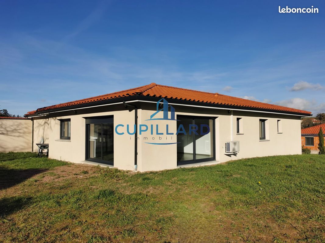 Maison 5 pièces 121 m² · à Villerest · 121 m² · 319 000 €