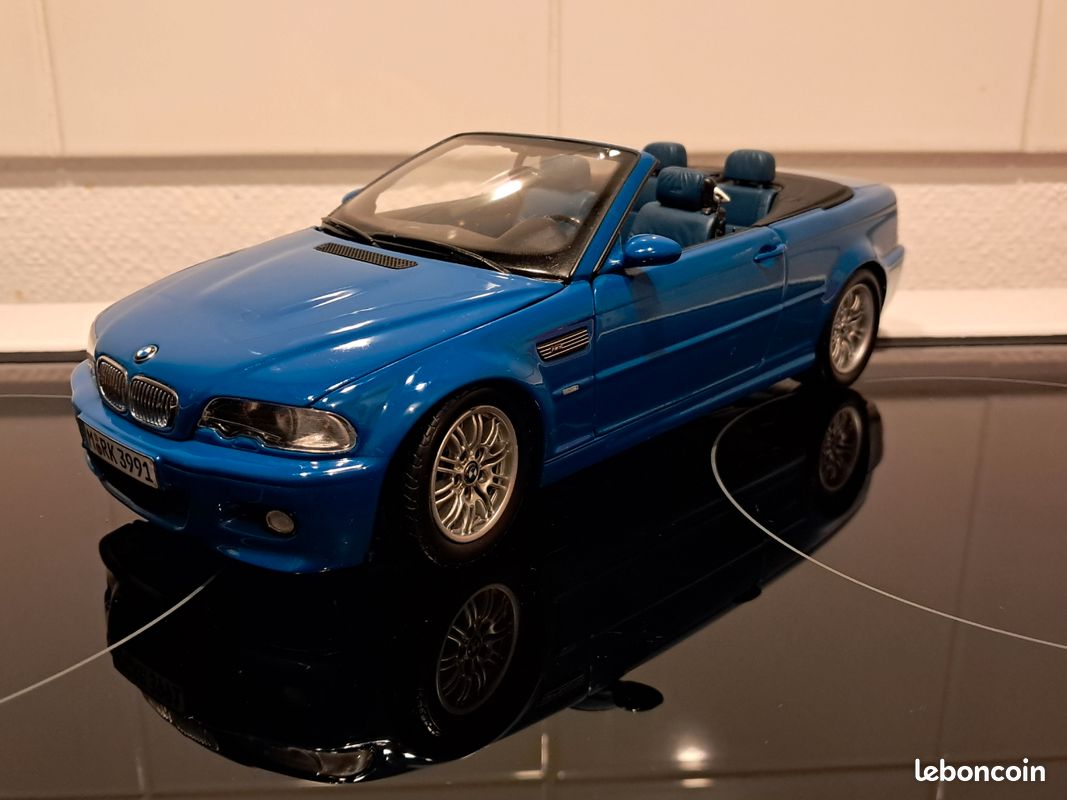 BMW 318 Ci E46 2000 - Kyosho 1/18 - Bleu - Miniature Moulée Sous Pression - Occasion Neuve
