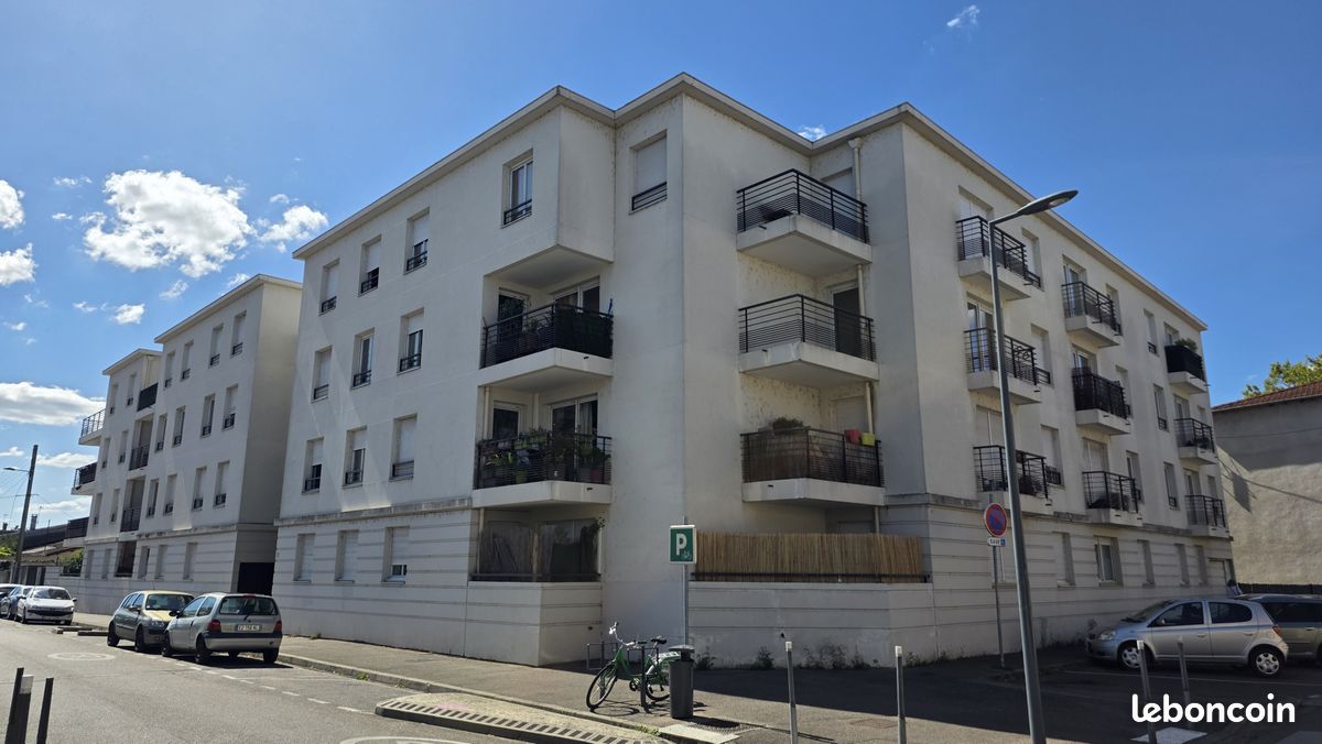 Appartement 2 pièces 40 m² · à Vaulx-en-Velin · 40 m² · 139 000 €