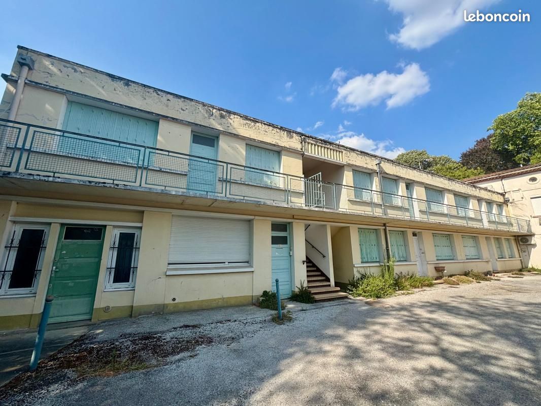 Immeuble 12 pièces 280 m² · à Castres · 280 m² · 360 000 €